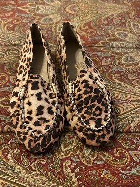 Leopard Print Slip-On Loafers for Women - Brown/Black